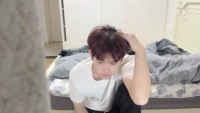 xlong00099 online show from 11/13/25, 11:31