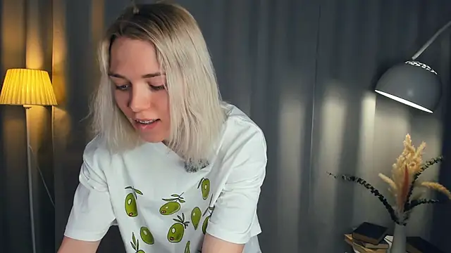 DianeHonnette online show from 03/21/26, 07:28