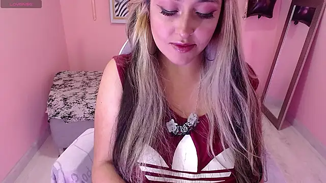 Bunny poison online show from 11/06/25, 02:18