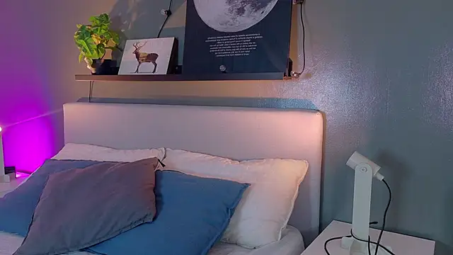 Snapshot of KeendraFox_ chatting on 10/30/25, 10:16 KeendraFox online show from 10/30/25, 10:16