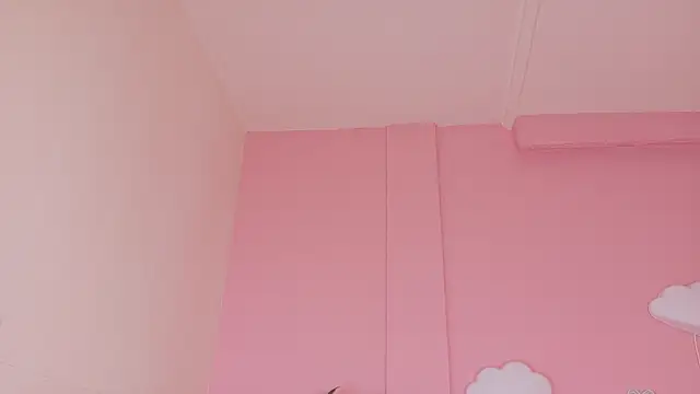 Snapshot of KeendraFox_ chatting on 01/13/26, 11:26 KeendraFox online show from 01/13/26, 11:26