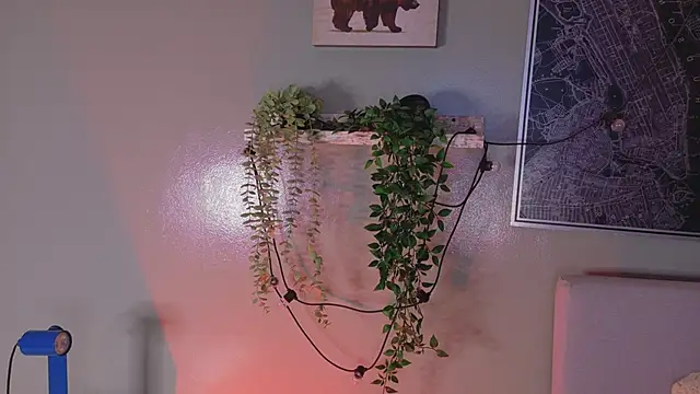 Snapshot of KeendraFox_ chatting on 02/20/26, 10:16 KeendraFox online show from 02/20/26, 10:16