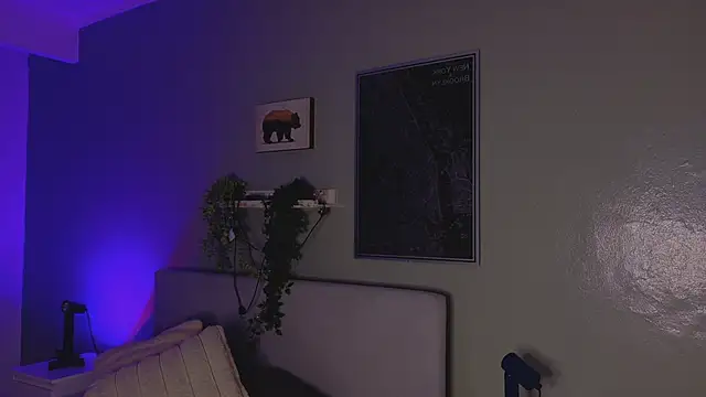 KeendraFox  online show from 03/31/26, 10:04