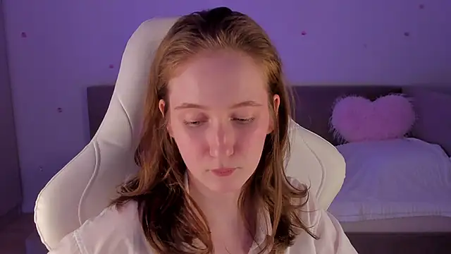 CrystalSoul  online show from 11/04/25, 10:20