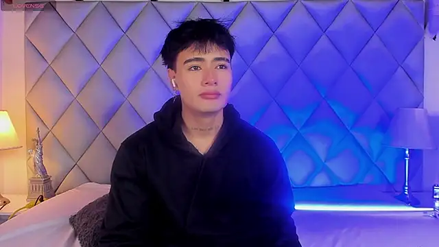 Clement Reyes online show from 11/15/25, 01:18