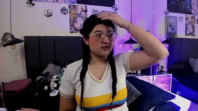 SabrinaV  online show from 07/03/26, 11:27