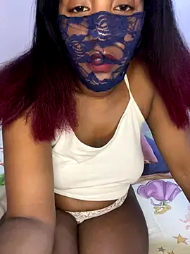 Snapshot of morjana2001 chatting on 12/16/25, 06:57 morjana2001 online show from 12/16/25, 06:57