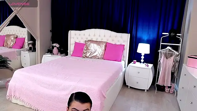 Vanilux Butter online show from 10/15/25, 12:05