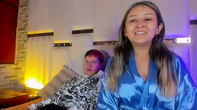 ANLLELOAndANGELA online show from 02/04/26, 04:02