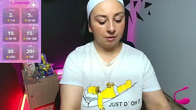 AgataThompson  online show from 09/27/25, 07:08