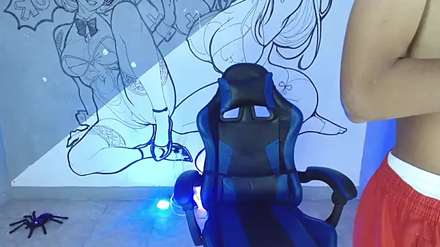 Snapshot of deivid_bigcock1 chatting on 10/27/25, 12:26 deivid bigcock1 online show from 10/27/25, 12:26