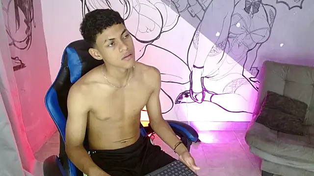 Snapshot of deivid_bigcock1 chatting on 11/13/25, 12:31 deivid bigcock1 online show from 11/13/25, 12:31