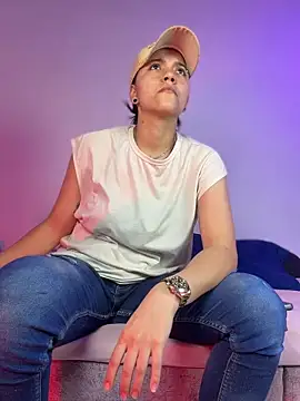 Snapshot of nicocoox chatting on 02/01/26, 02:21 nicocoox online show from 02/01/26, 02:21