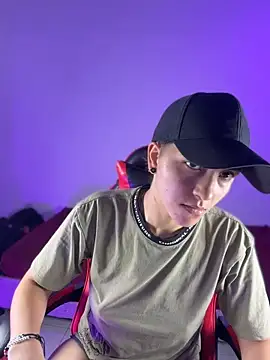 Snapshot of nicocoox chatting on 02/04/26, 02:17 nicocoox online show from 02/04/26, 02:17