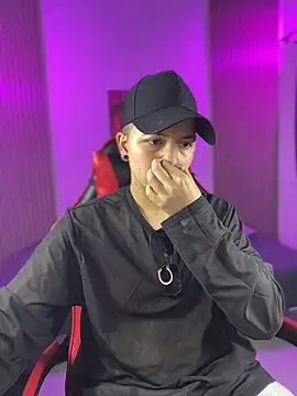 nicocoox online show from 04/17/26, 10:02