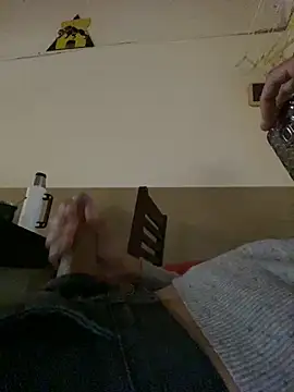 Snapshot of Fran-cisco1509 chatting on 09/29/25, 01:16 Fran-cisco1509 online show from 09/29/25, 01:16