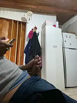 Snapshot of Fran-cisco1509 chatting on 11/19/25, 12:05 Fran-cisco1509 online show from 11/19/25, 12:05