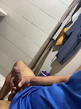 Snapshot of Fran-cisco1509 chatting on 11/28/25, 08:00 Fran-cisco1509 online show from 11/28/25, 08:00