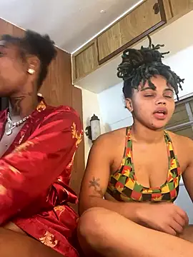 QUEENCALIMOD online show from 02/28/26, 03:29