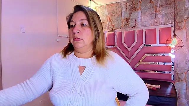 MaylinRosse  online show from 04/10/26, 06:56