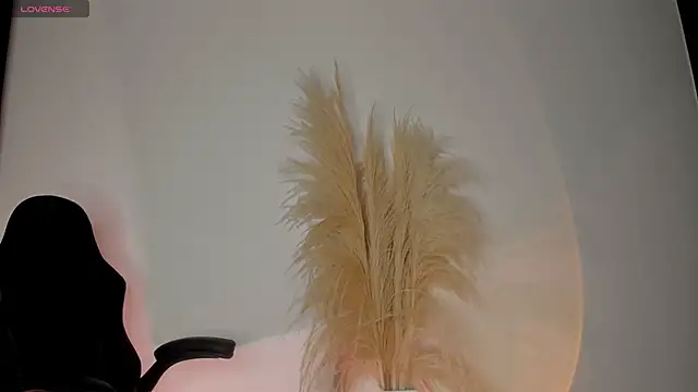 chrizmacgregor online show from 10/10/25, 01:37