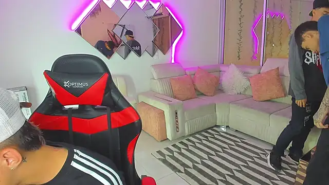 Houseofwarrios online show from 11/20/25, 05:29