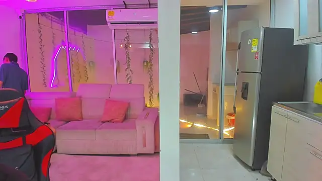 Houseofwarrios online show from 11/24/25, 05:29