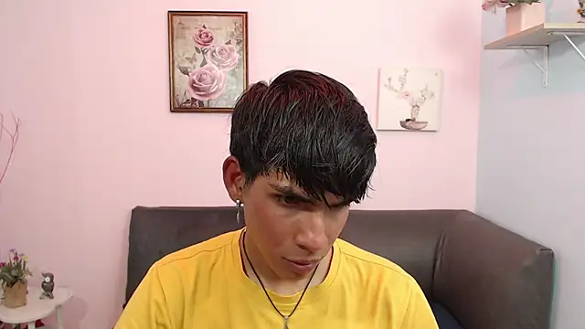 David 925  online show from 10/03/25, 04:42