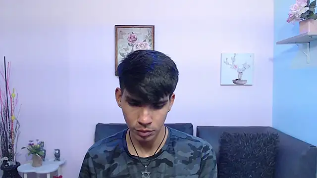 David 925  online show from 10/24/25, 07:32