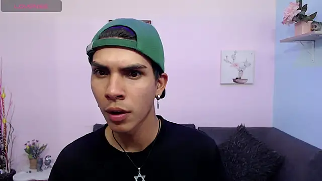 David 925  online show from 11/18/25, 08:13