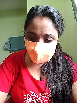 queendivya online show from 09/19/25, 06:48