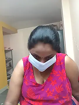 queendivya online show from 01/13/26, 05:02