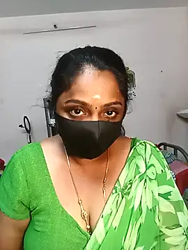 queendivya online show from 04/23/26, 02:41