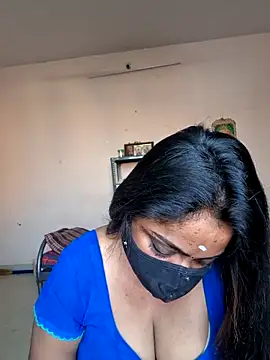 queendivya online show from 06/02/26, 01:18