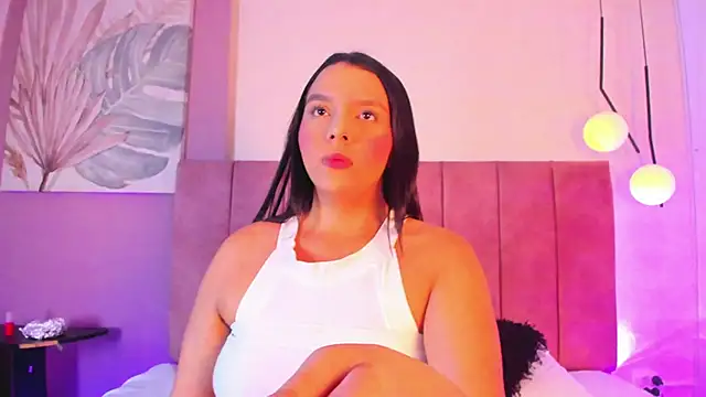 Kailynrose  online show from 10/21/25, 11:33