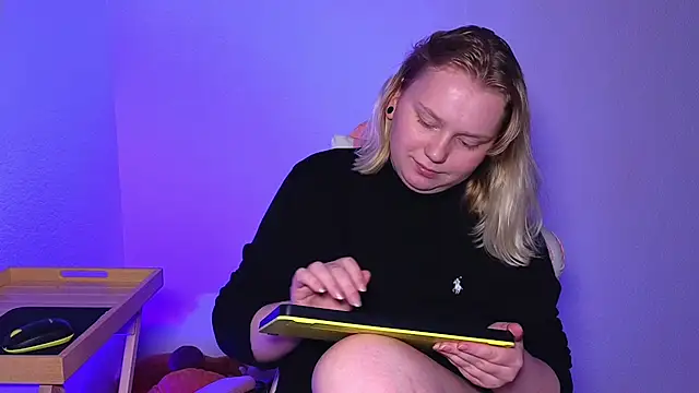 lame cat online show from 09/28/25, 12:05