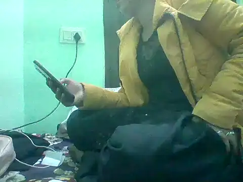 sanaya 3 online show from 12/15/25, 05:28