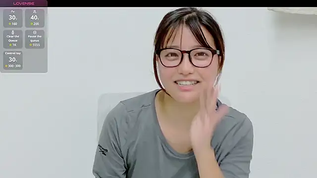 OnigiriJapan online show from 10/20/25, 03:51