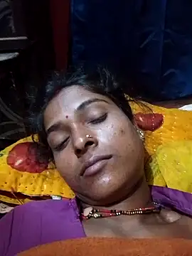 Hot reshmaji online show from 10/19/25, 10:43