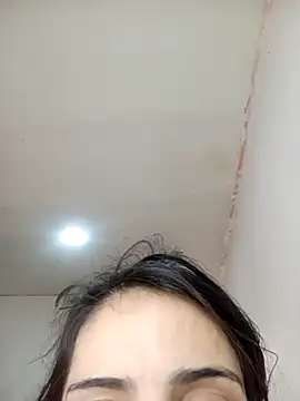 nenalinda69 online show from 11/08/25, 11:14