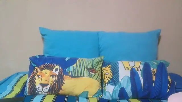 GAIGANTICBOOBS online show from 04/01/26, 03:51