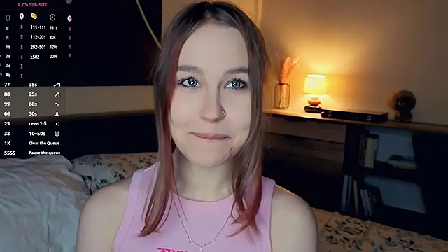 Snapshot of MaliaBourraine chatting on 11/29/25, 07:11 MaliaBourraine online show from 11/29/25, 07:11