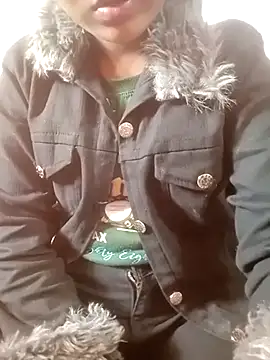 pari rani7 online show from 12/03/25, 04:53