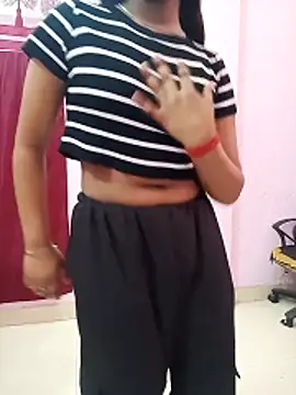 pari rani7 online show from 03/24/26, 05:12