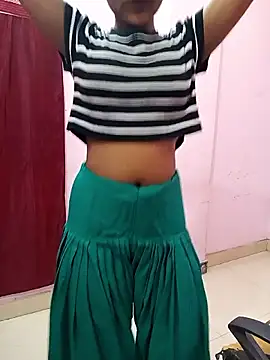 pari rani7 online show from 03/26/26, 04:07