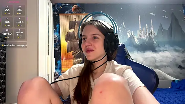 Elira Breeze online show from 04/20/26, 05:26