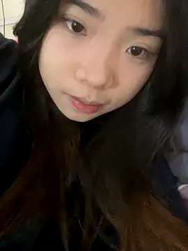 -Tania- online show from 12/17/25, 07:36