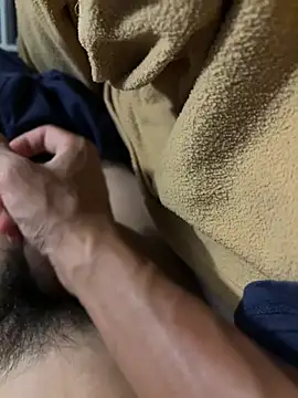 Snapshot of leeyoung_ chatting on 11/10/25, 06:40 leeyoung online show from 11/10/25, 06:40