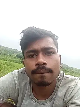 Snapshot of Rohit_Rajput69 chatting on 09/19/25, 05:31 Rohit Rajput69 online show from 09/19/25, 05:31