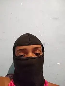 Barbiefox24 online show from 09/21/25, 08:21